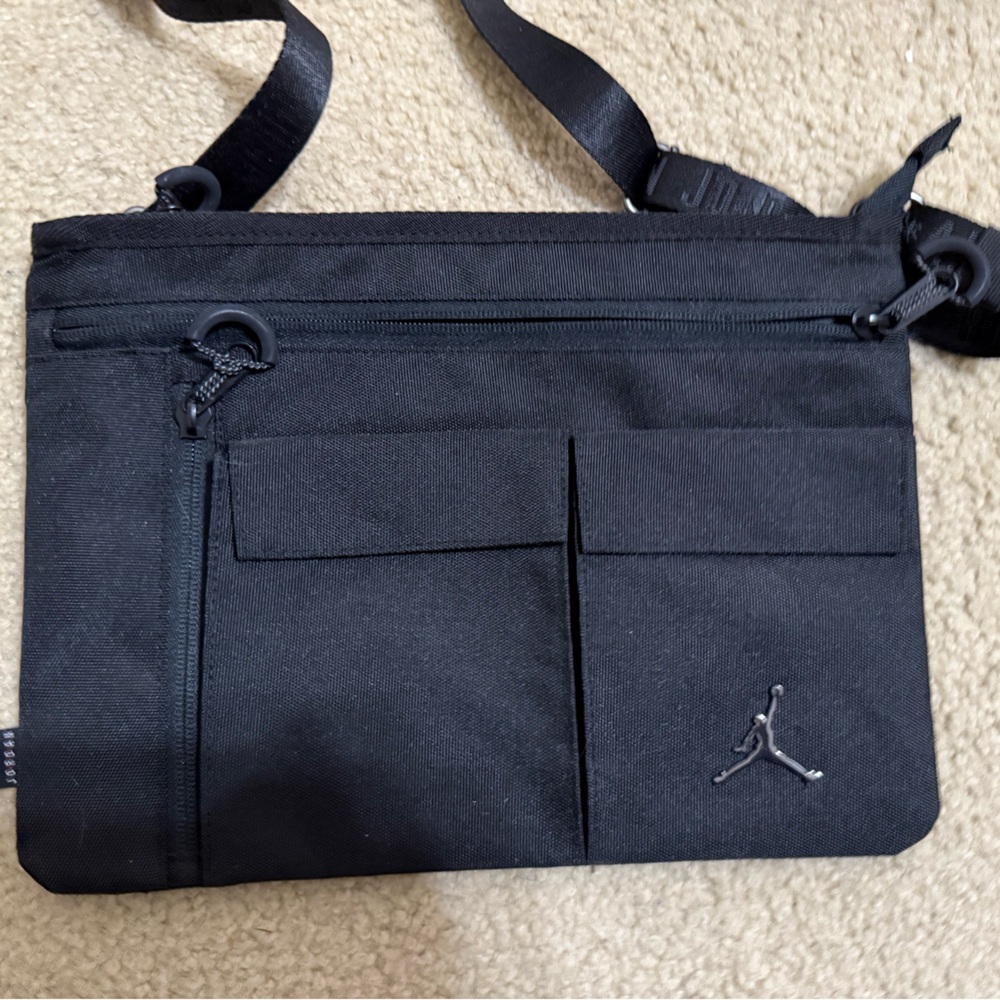 Jordan Black Crossbody Bag